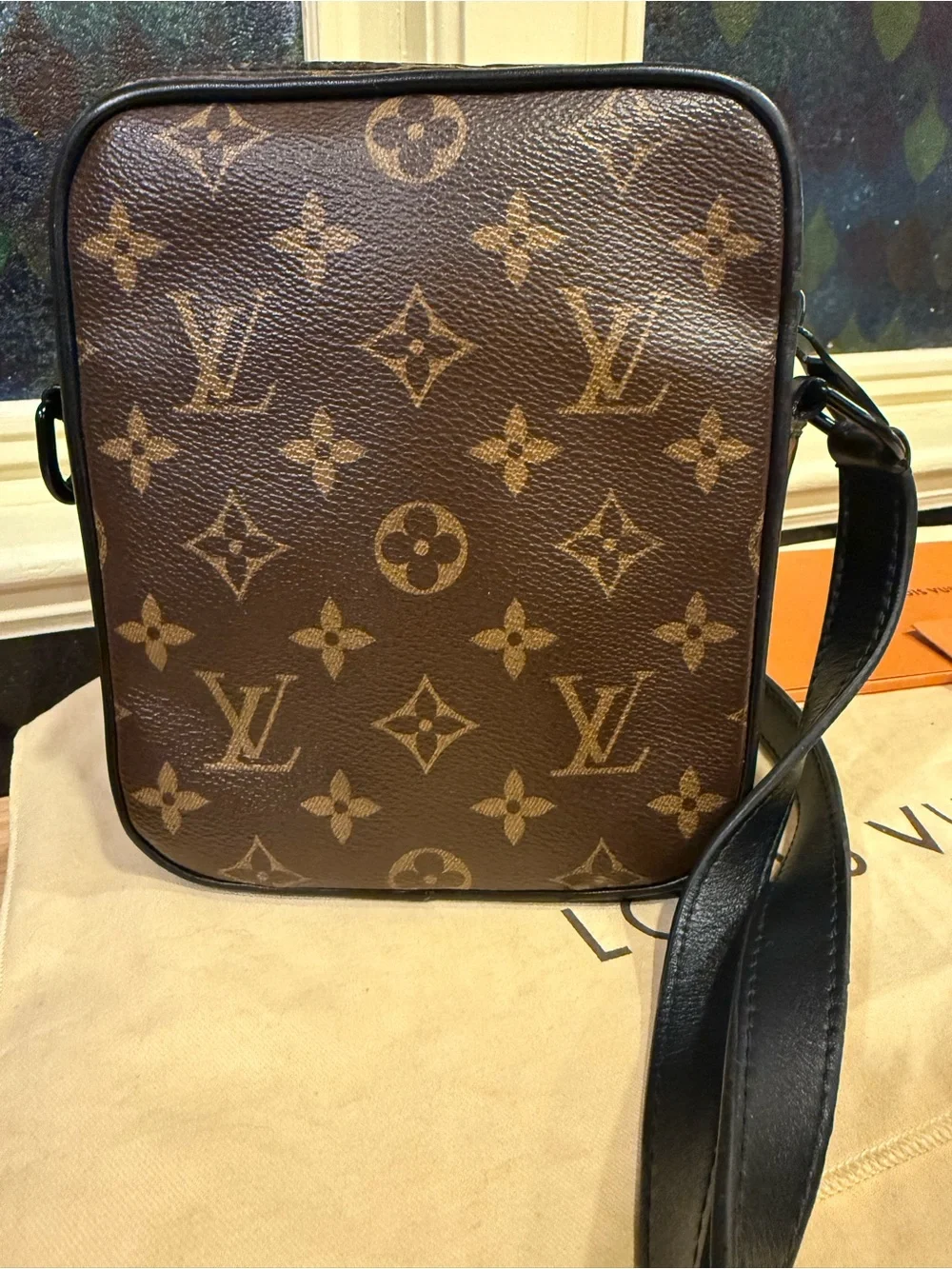 100% authentic  Louis Vuitton Christopher wearable wallet Crossbody bag - Picture 4 of 14